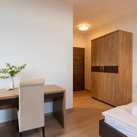 Konukevi Peregrin Sveta Gora Solkan