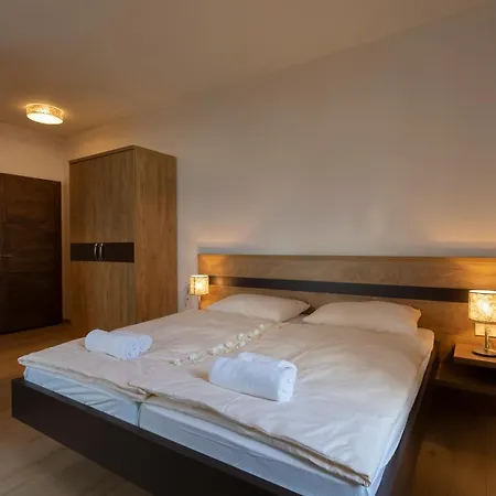 Peregrin Sveta Gora 3* Solkan