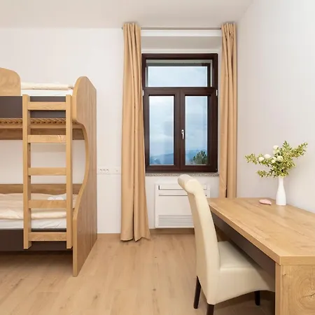 Peregrin Sveta Gora Konukevi Solkan