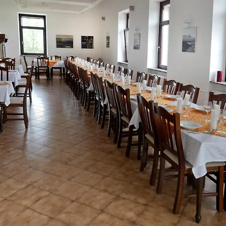 Peregrin Sveta Gora Konukevi 3*