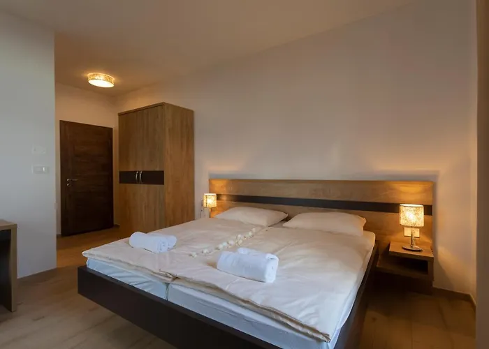 Peregrin Sveta Gora 3* Solkan