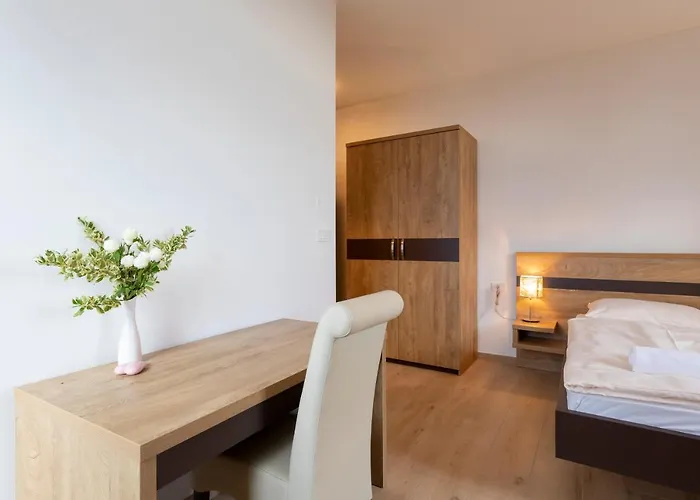 Peregrin Sveta Gora Gasthof Solkan