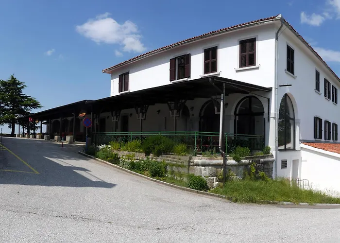 Peregrin Sveta Gora 3* Solkan